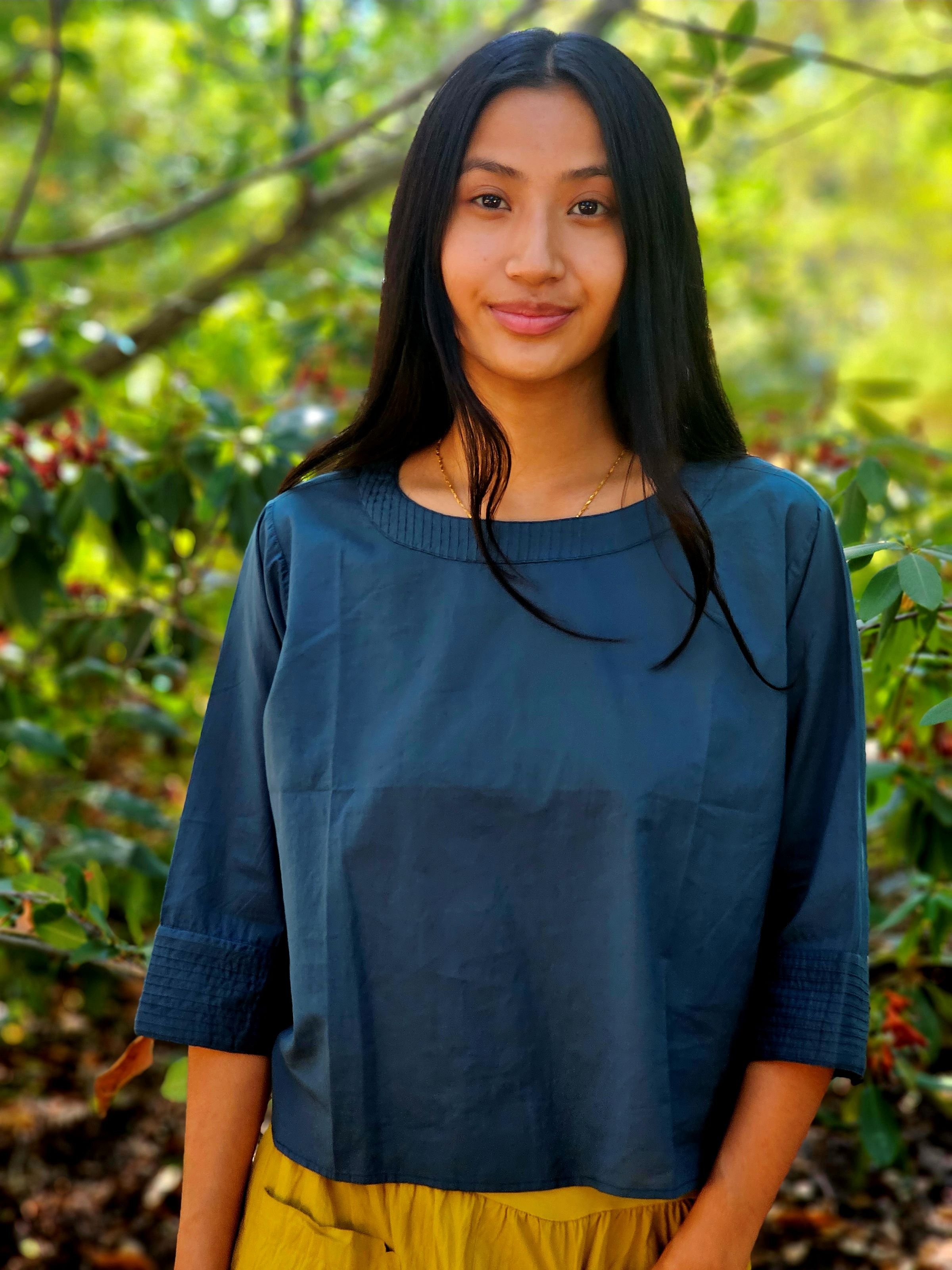 Solid Raw Edge Neck Second Skin Top - Hunter Green — Yaza